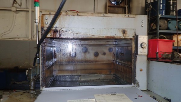 Mist Collector For Machine Before Decontamination